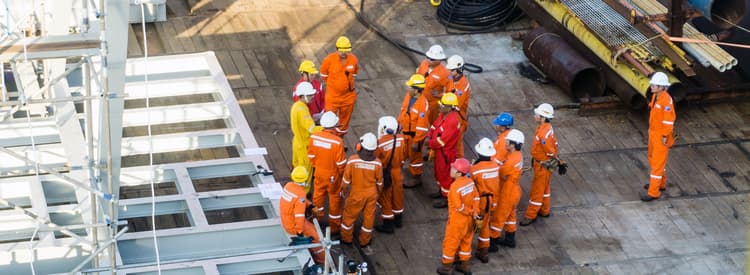 Becoming a deck cadet: About the meaning and career | Crewlinker